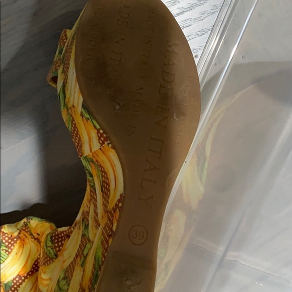 Pin-Up stars Suede platform! Banana - Picture 8 of 8